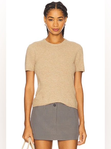 The Garmen Como Knit Tee In Beige